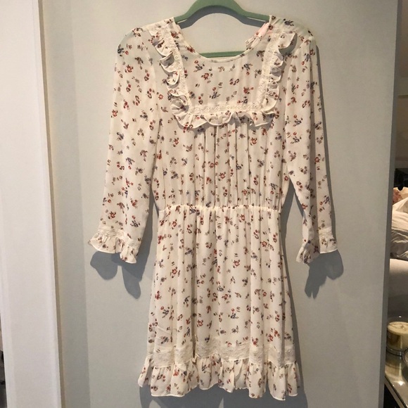 Re named floral dress - Picture 2 of 5